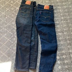 2 pairs of levi’s 513 size 33x30
